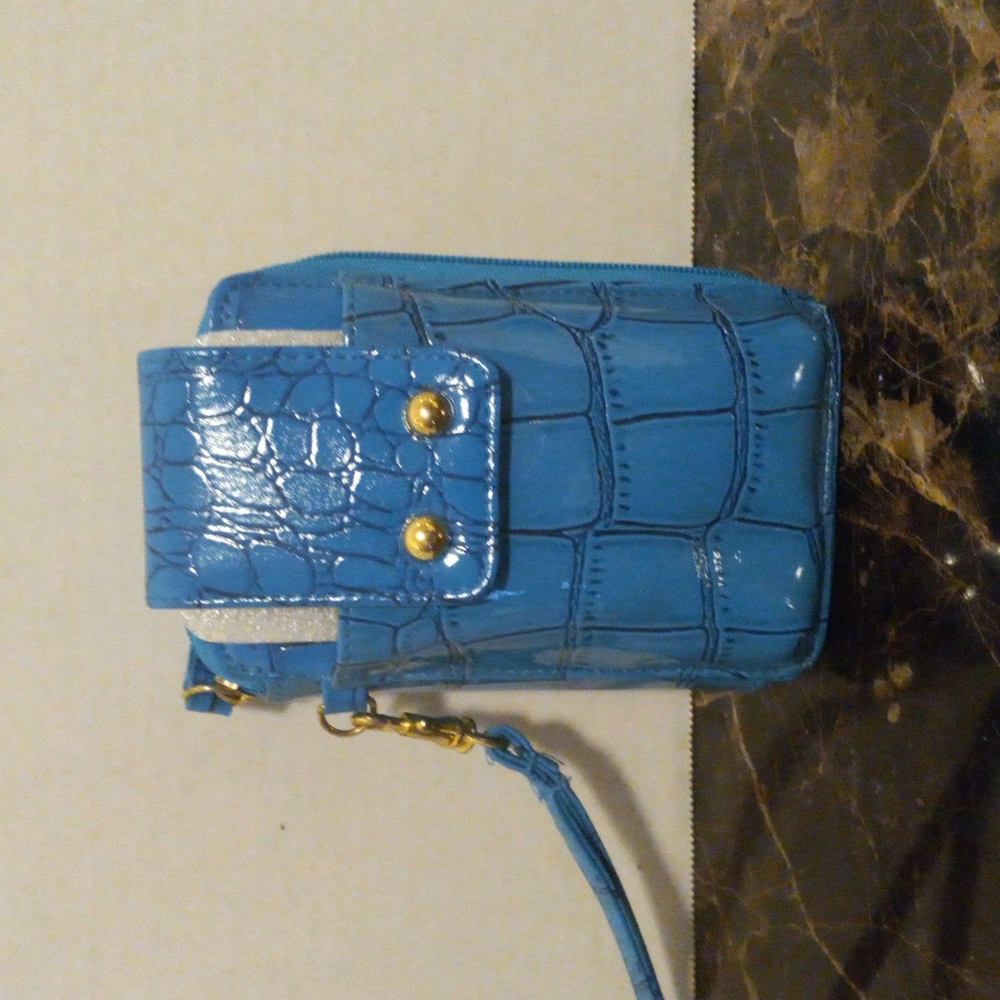 Cellphone wallet